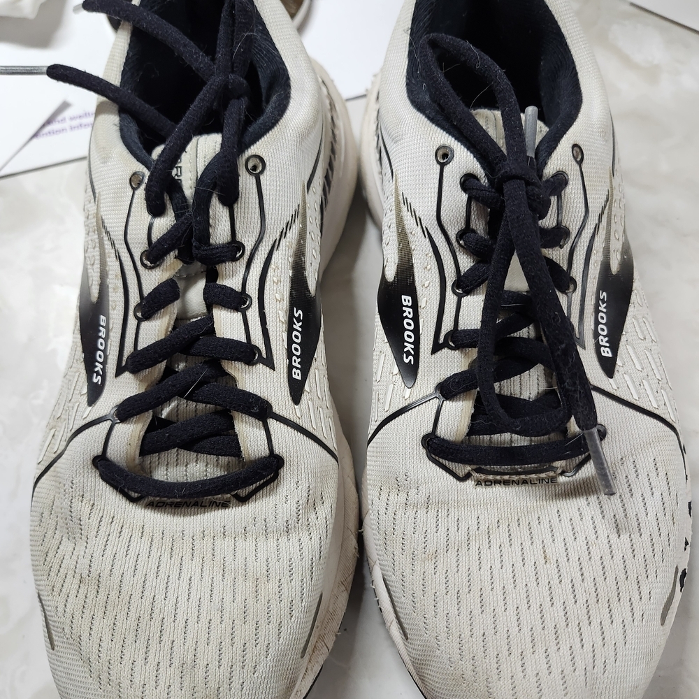 Brooks Black and White Athletic Shoes